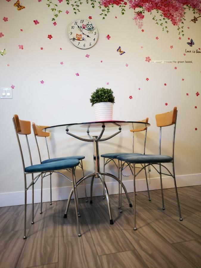 Metropolis Metrotown Area Lovely Place 2 Or 1 Bedrooms New Westminster