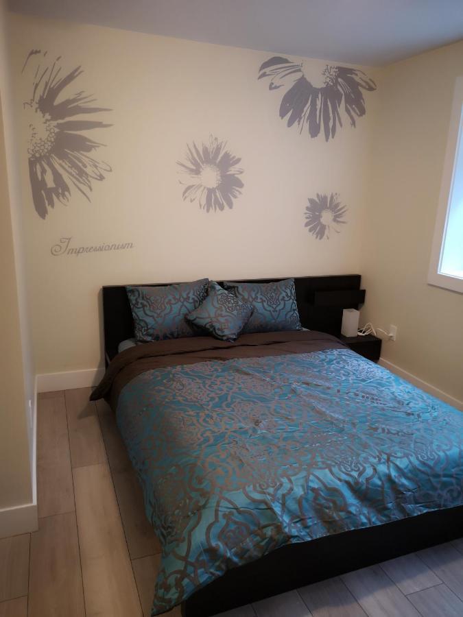 Metropolis Metrotown Area Lovely Place 2 Or 1 Bedrooms Villa *